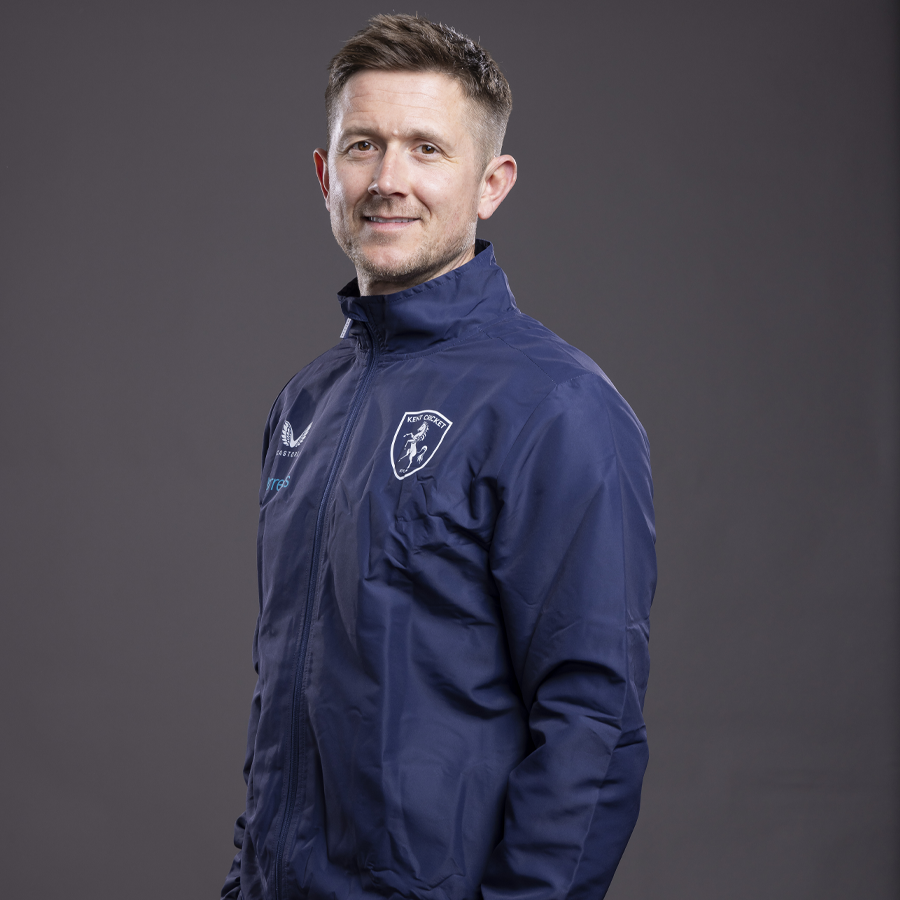 Kent woven pre-match jacket SNR